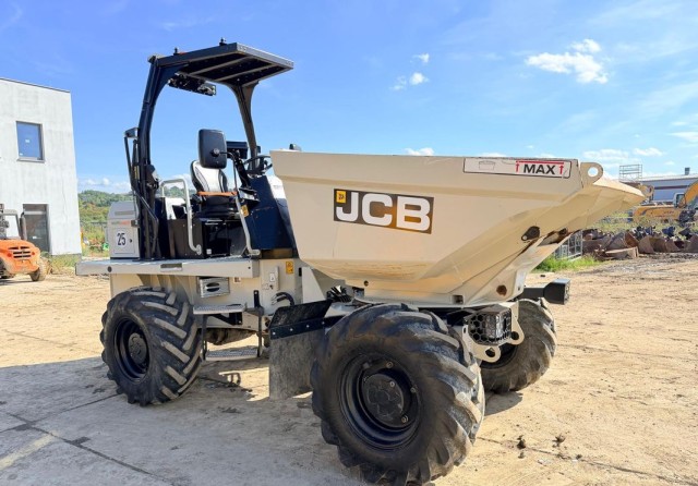 jcb