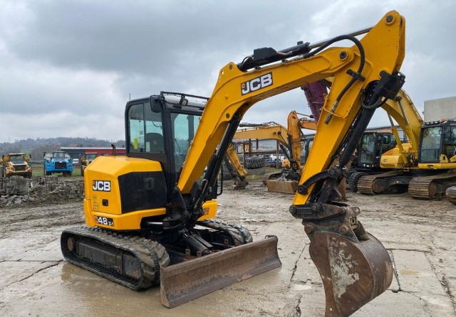 jcb