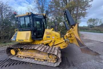 Spycharka Komatsu D51PX-24