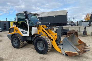 Ładowarka przegubowa Liebherr L506C