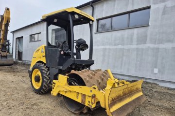 Walec okołkowany Bomag BW 124 PDH
