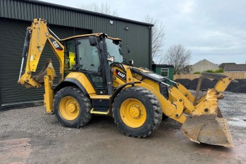 Koparko-ładowarka Cat Caterpillar 444F2